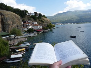 leer y viajar Macedonia